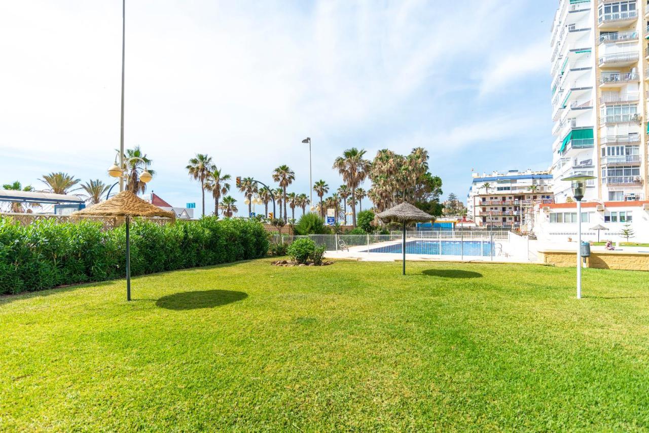 Apartamento M1106 Vistas al mar y lujo en Costa Sol Benalmádena Exterior foto